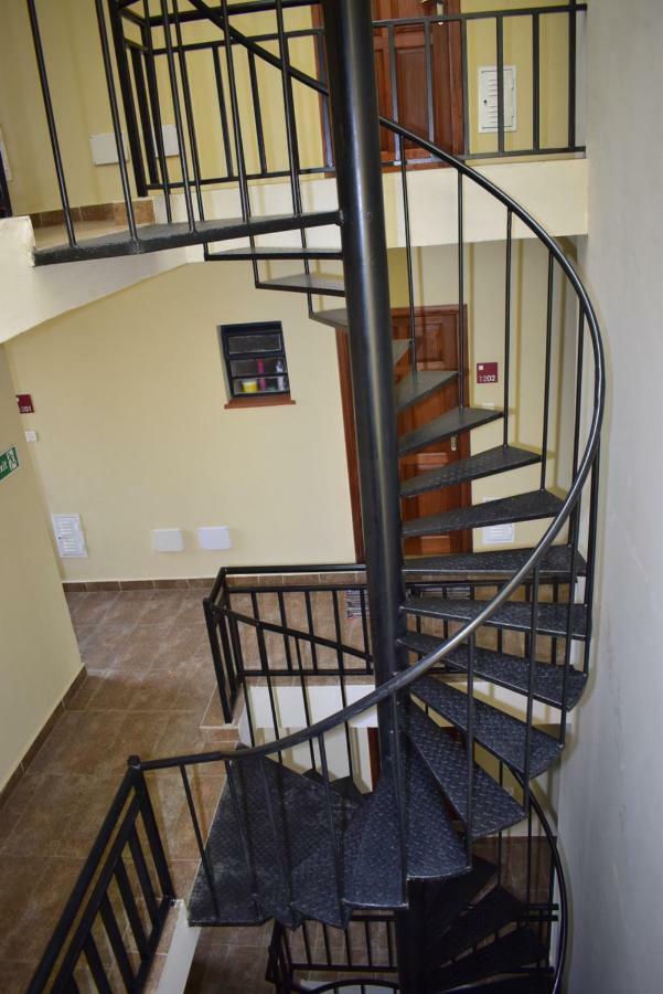 West Suites Ναϊρόμπι Εξωτερικό φωτογραφία